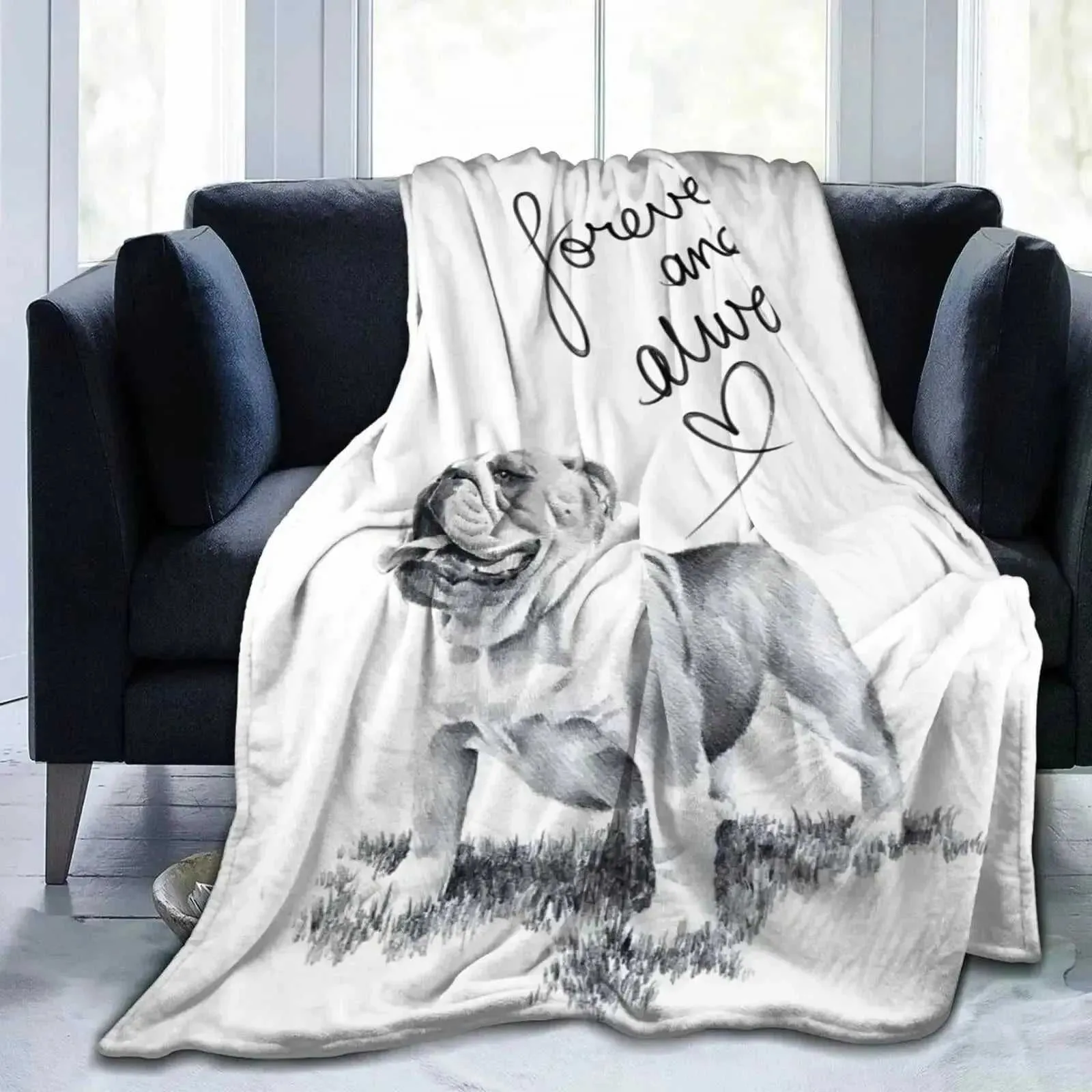 English Bulldog Awesome Funny  Dog Blankets Coral Fleece Winter Lightweight Thin Throw Blanket for Home Office Rug Piece