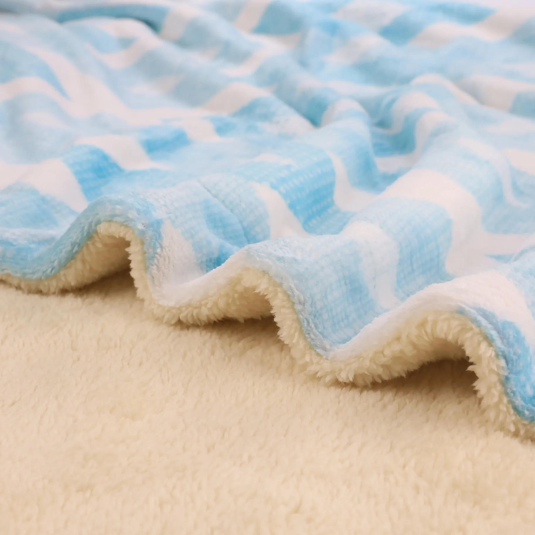 Linear Blue King Size Sherpa Blanket